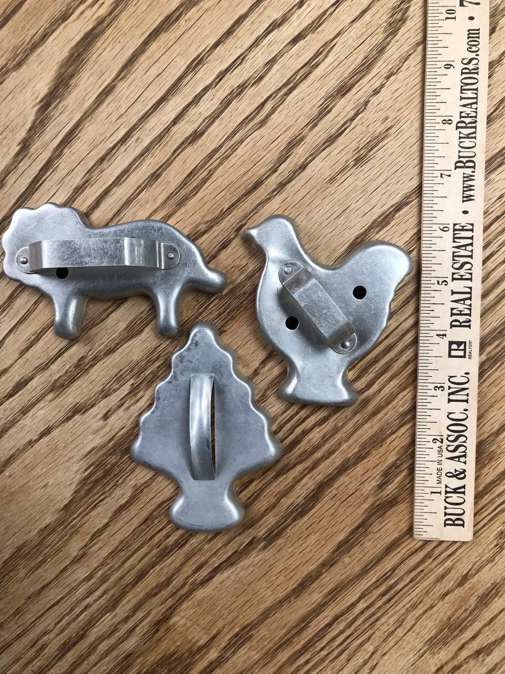 Vintage Aluminum Cookie Cutters - Picture 3 of 10